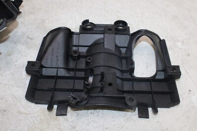 04-10 KAWASAKI VULCAN 2000 VN2000A OEM BATTERY TRAY BOX HOLDER