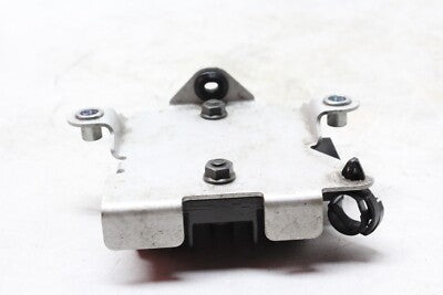 04-09 YAMAHA FZ6 OEM RECTIFIER VOLTAGE REGULATOR