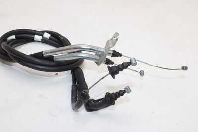 15-18 YAMAHA YZF R3 OEM THROTTLE CABLES LINES