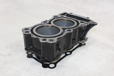 19-24 YAMAHA YZF R3 OEM ENGINE MOTOR PISTON CYLINDERS BLOCK JUG