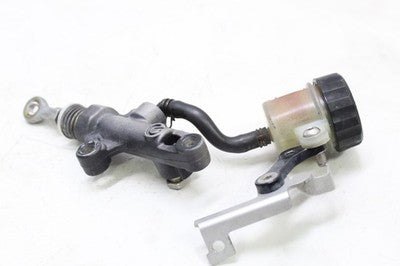 04-06 YAMAHA YZF R1 OEM REAR BACK BRAKE MASTER CYLINDER W RESERVOIR