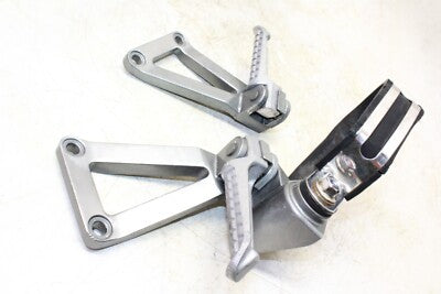 1994 KAWASAKI NINJA ZX9R ZX900B OEM REAR BACK PASSENGER PEG SET PAIR
