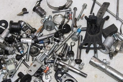 06-09 SUZUKI GSXR 600 OEM ENGINE MOUNTING BOLTS HARDWARE MOTOR SCREWS