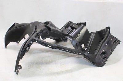 2018 YAMAHA XMAX CZD300A OEM FRONT CENTER COWL BODY TRIM FAIRING