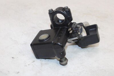2006 SUZUKI BURGMAN AN400S OEM FRONT BRAKE MASTER CYLINDER W/ LEVER