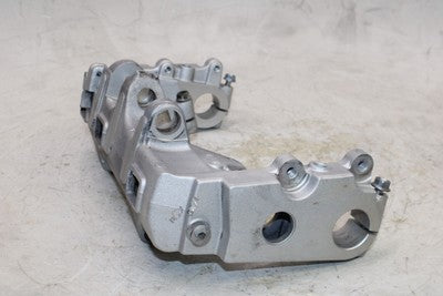 2000 HONDA CBR900RR OEM SWINGARM BRACKET MOUNT
