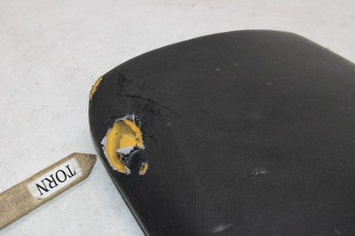 03-06 HONDA CBR600RR OEM REAR BACK PASSENGER TANDEM SEAT PAD SADDLE PILLION