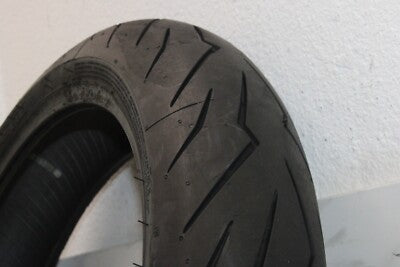 2004 YAMAHA YZF R6 OEM FRONT WHEEL TIRE PIRELLI DIABLO