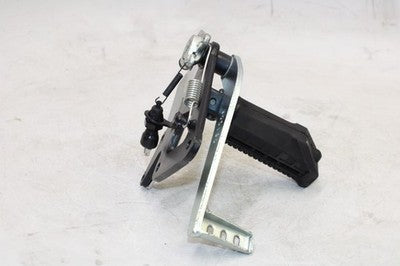 2009 Suzuki GS500F OEM RIGHT REARSET REAR SET DRIVER FOOT PEG REST STOP W PEDAL