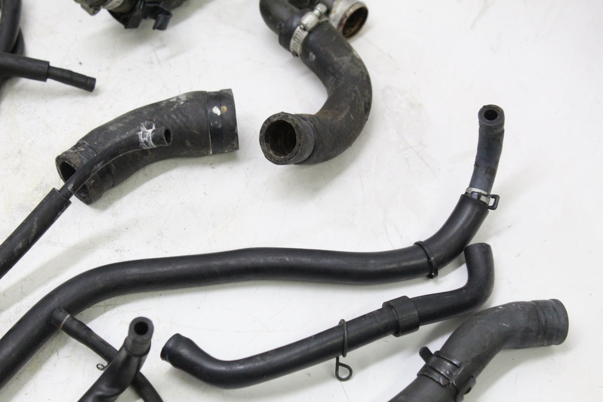 2003 YAMAHA FZ1 FZS1000 FAZER ENGINE COOLANT BREATHER HOSES PIPES LOT