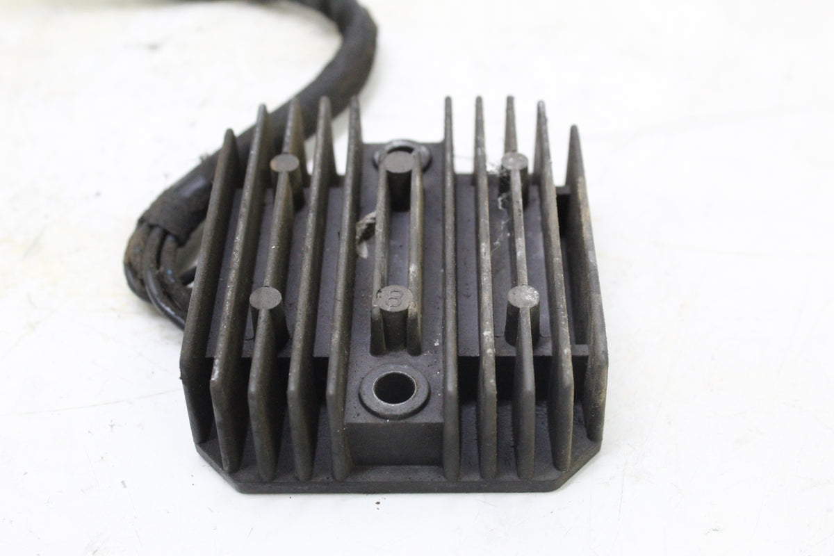 2005 KAWASAKI VULCAN 1500 VN1500 OEM Voltage Regulator Rectifier