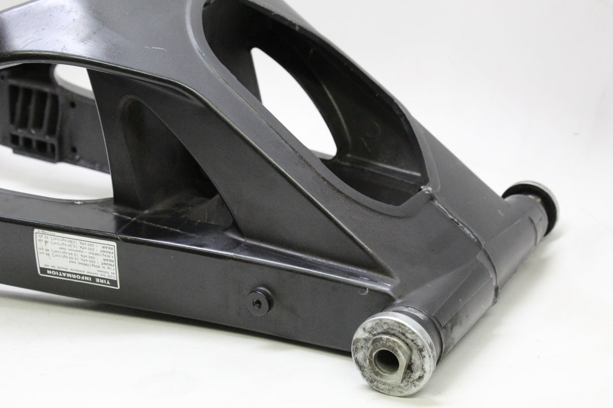 2004 Yamaha YZF R1 04-06 OEM REAR SWINGARM BACK SUSPENSION SWING ARM