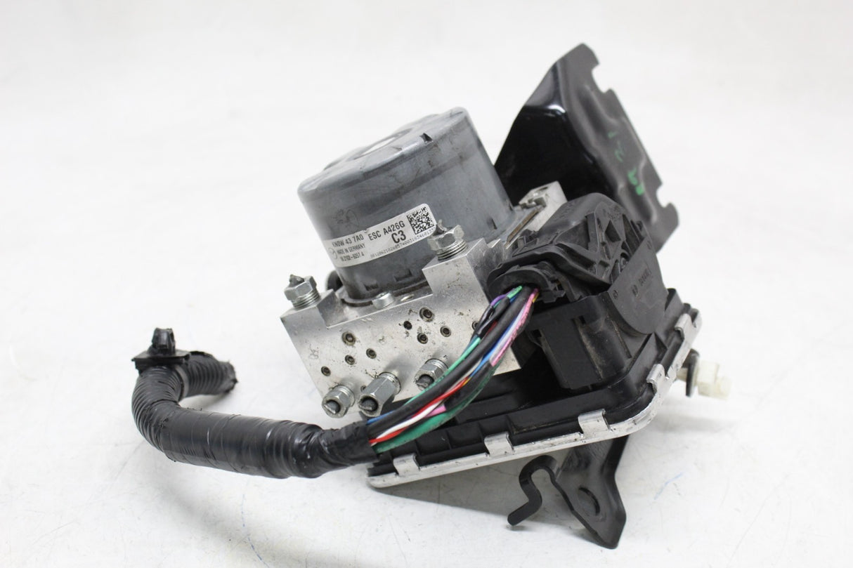 2019 Mazda CX-5 AWD ABS Anti-Lock Pump Control Module OEM KN0W 43 7A0 ESC A426G