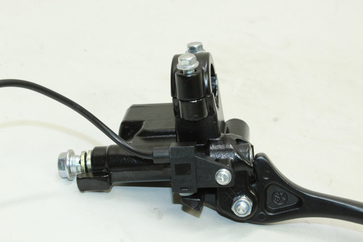 2023 Zinger 200cc Front Master Cylinder W/ Lever OEM