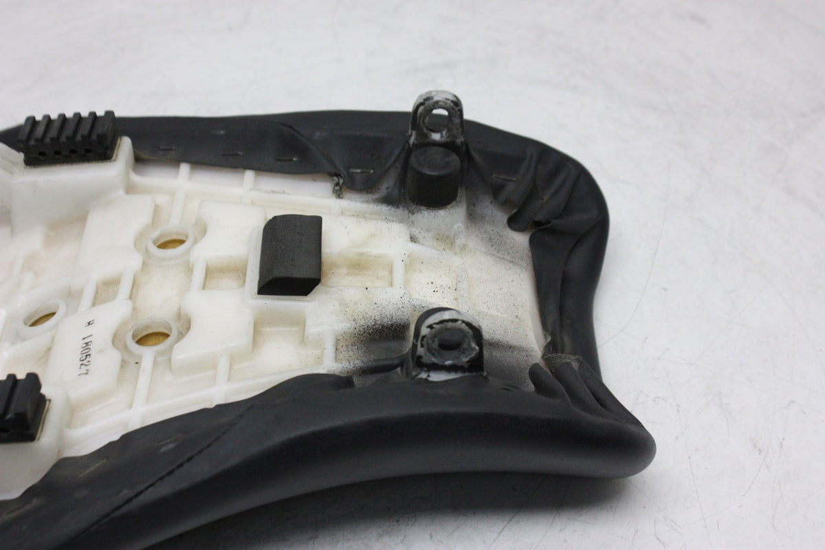 05-06 Suzuki GSXR 1000 Driver Rider Seat Pillion Saddle Cushion Genuine OEM