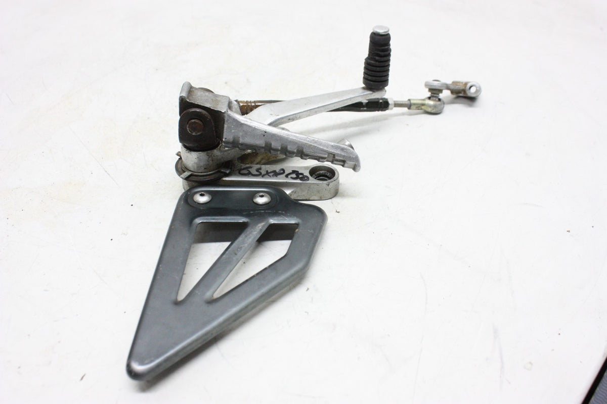 2002 SUZUKI GSXR600 750 LEFT REARSET REAR SET FOOT PEG W SHIFTER