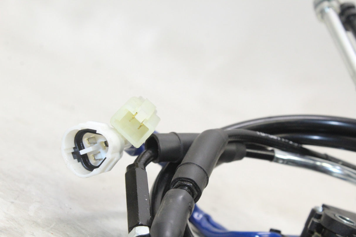 2023 21-24 Kawasaki Ninja ZX-10R Exhaust Servo Motor W/ Cables OEM