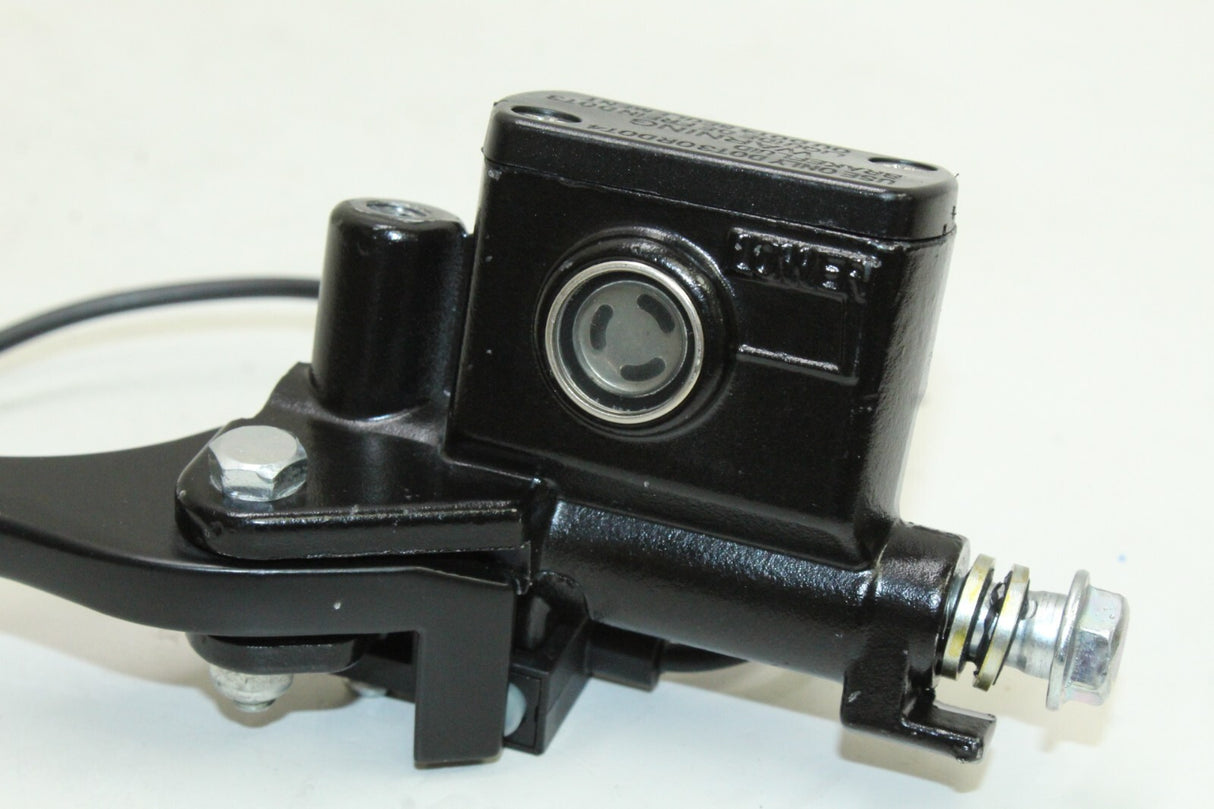 2023 Zinger 200cc Front Master Cylinder W/ Lever OEM