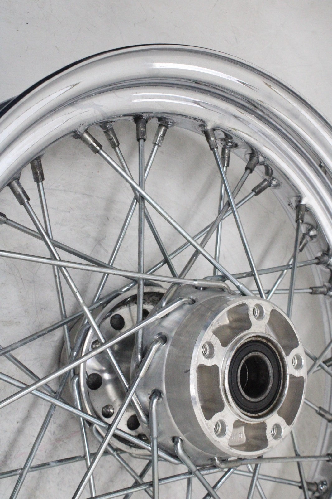 Harley-Davidson CHROME FRONT WHEEL RIM 16x3 43085-97