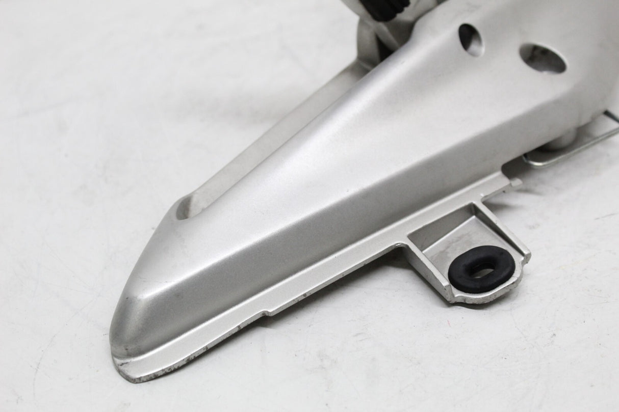 2007 07 HONDA FSC600 FSC 600 SILVER WING LEFT And RIGHT SIDE REAR FOOT PEGS