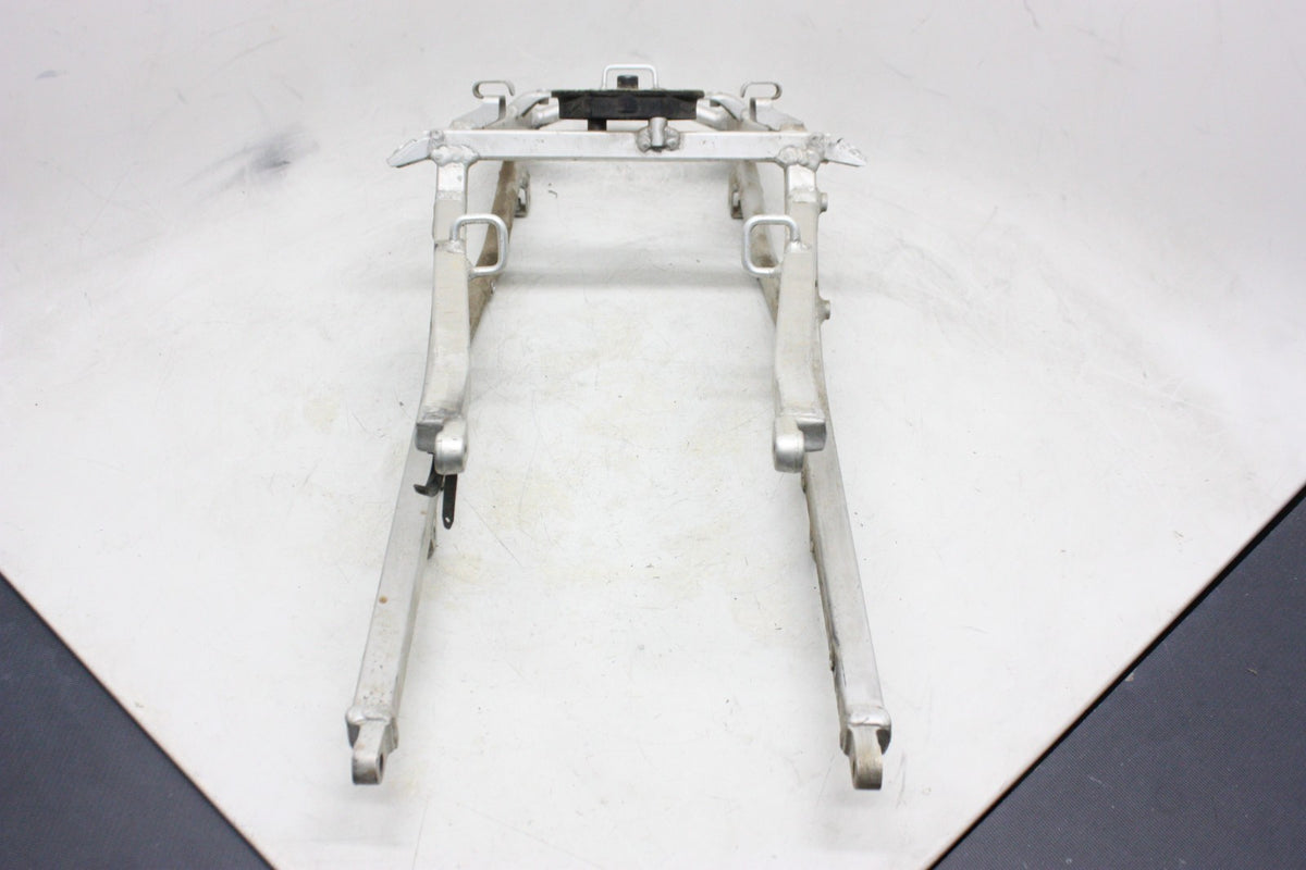 2001 2002 SUZUKI GSXR 1000 OEM REAR TAIL FRAME SUBFRAME STRAIGHT
