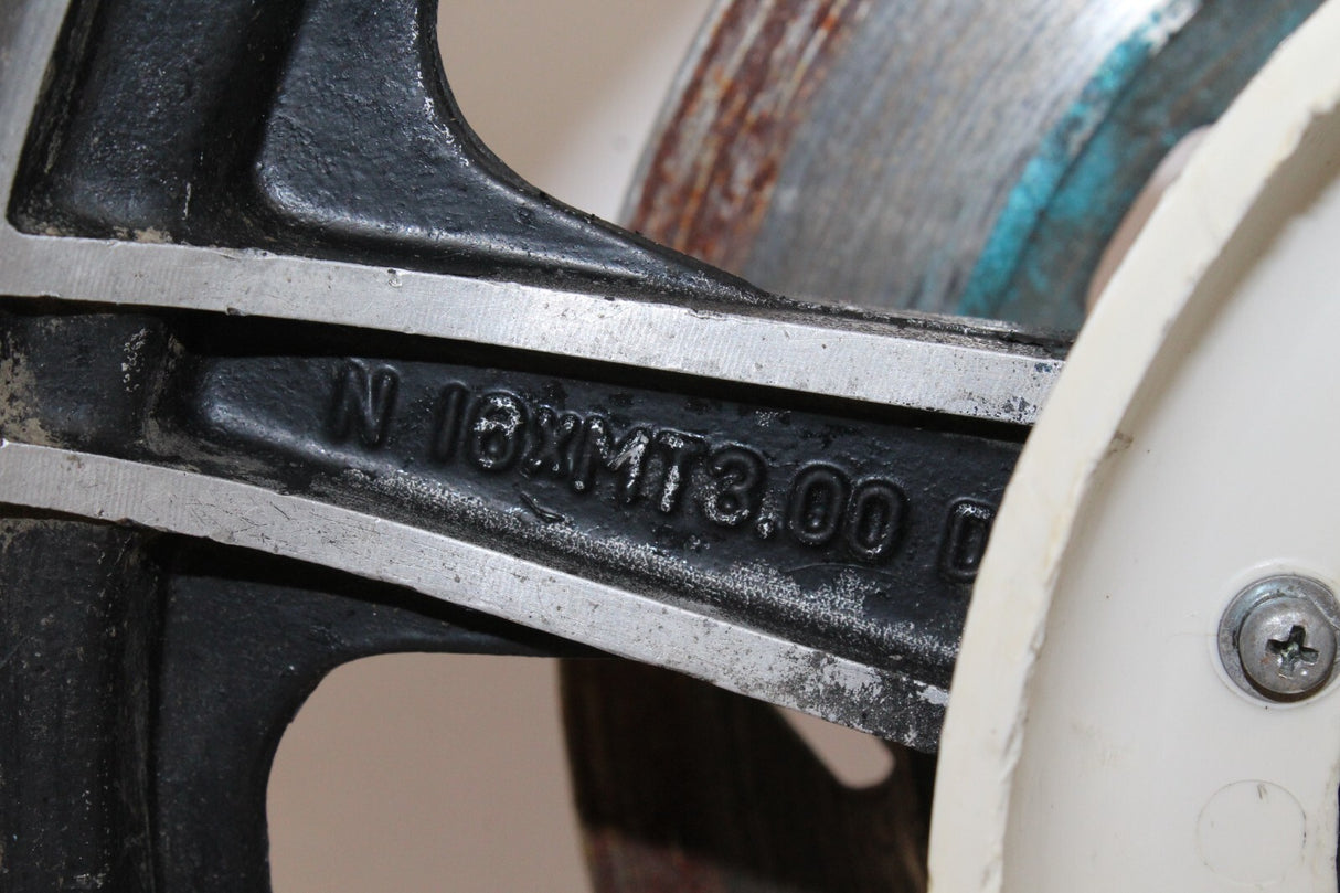 1978 Yamaha Xs1100 Rear Back Wheel Rim With Rotor