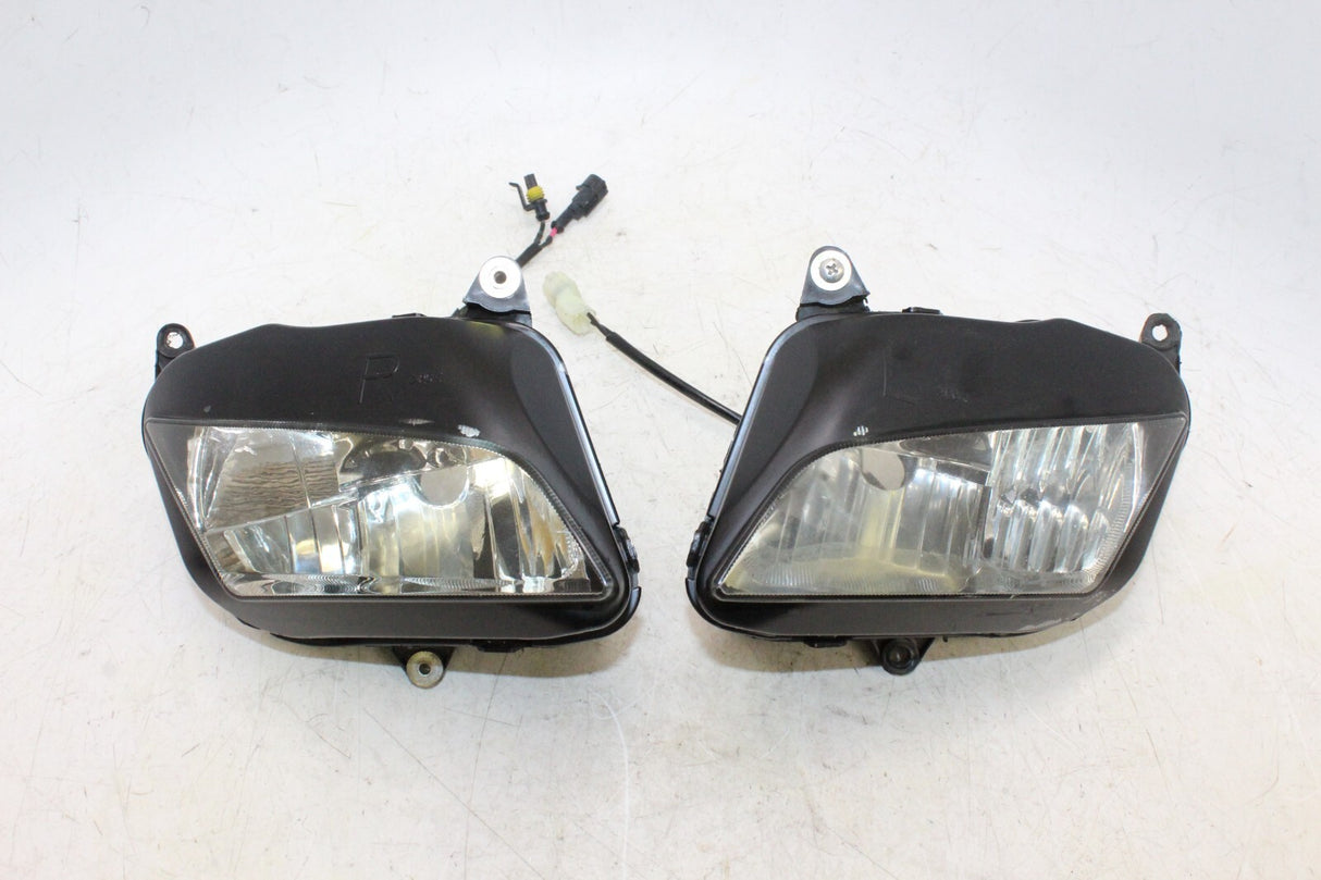 2007 Honda CBR600rr Headlight Assembly Headlamp Light