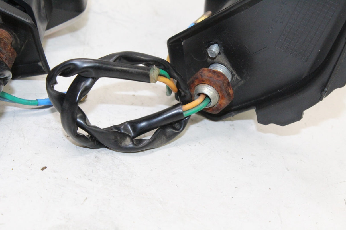 2015 Taotao Cy50-te Front Turn Indicator Light Bulb Housing OEM