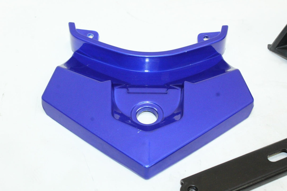 2023 Zinger 200cc Rear Misc. Tail Lamp Fairing Mounting Brackets Foot Rest OEM