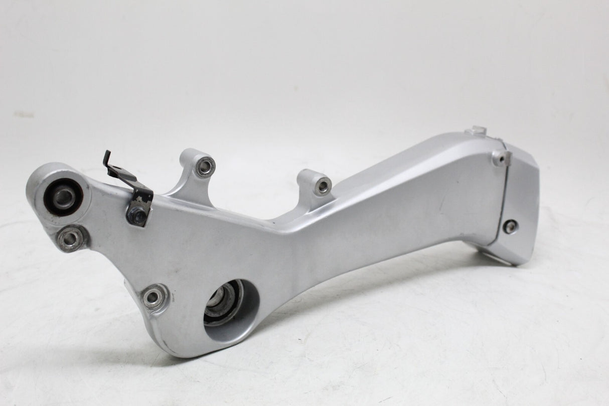 2007 07 HONDA FSC600 FSC 600 SILVER WING SWINGARM MOUNT BRACKET