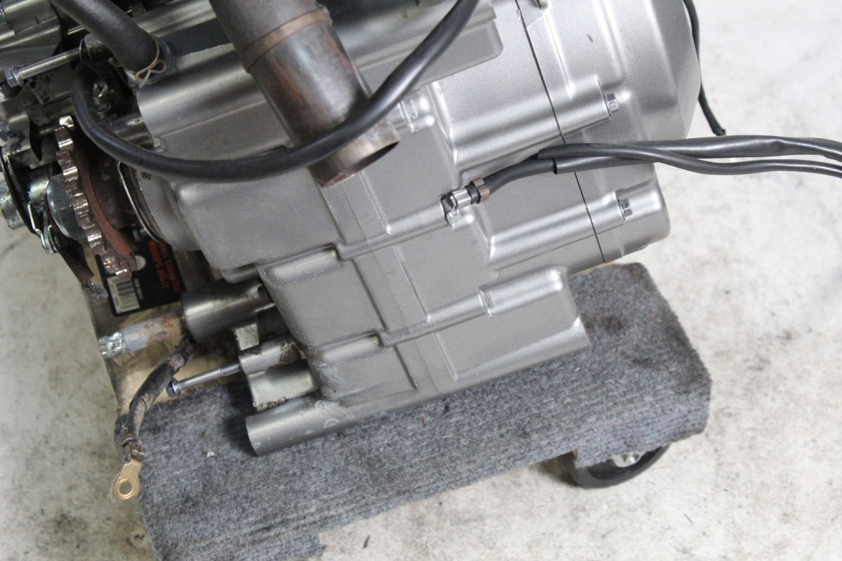 2003 - 2008 2006 Suzuki SV650 Engine Motor