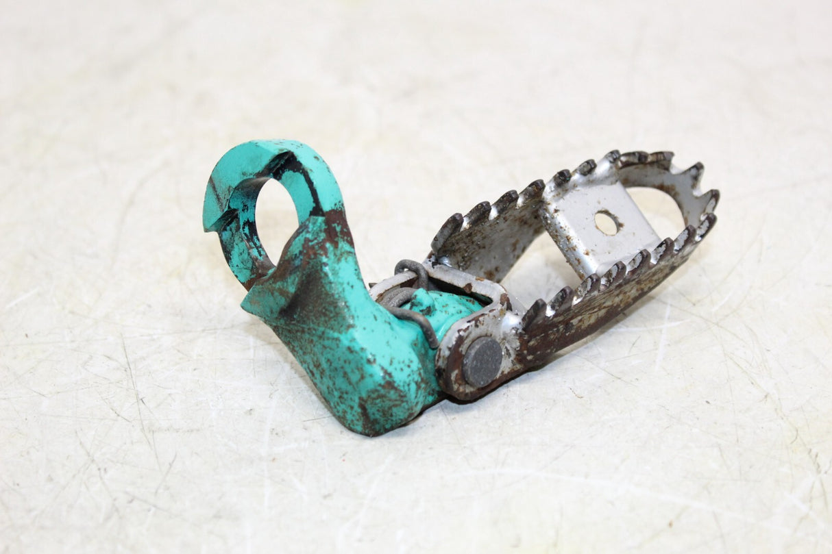 1993 Kawasaki KLX650 Driver Front Foot Pegs And Brackets Mounts