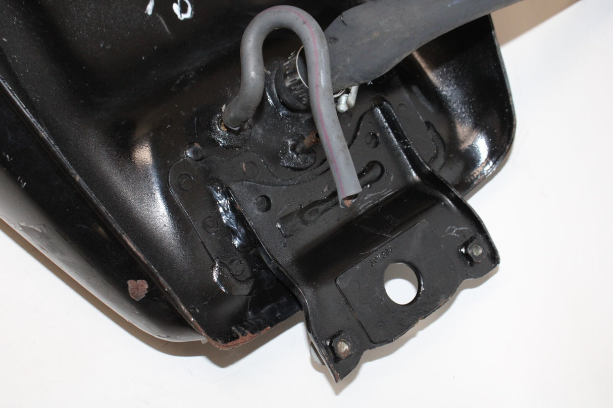 1986 Honda Vt1100c Gas Tank Fuel Petrol Reservoir