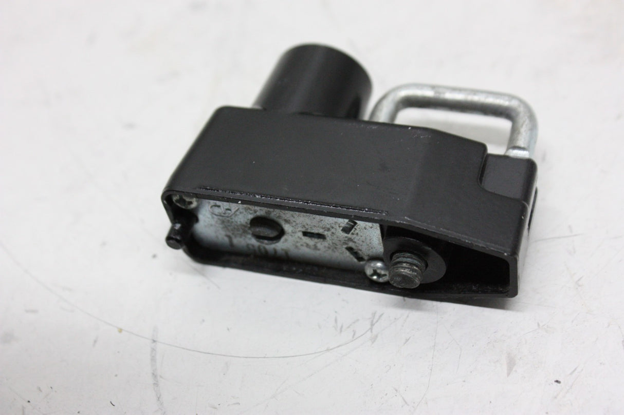 15-18 YAMAHA SR400 OEM IGNITION LOCK KEY SET W/ GAS CAP