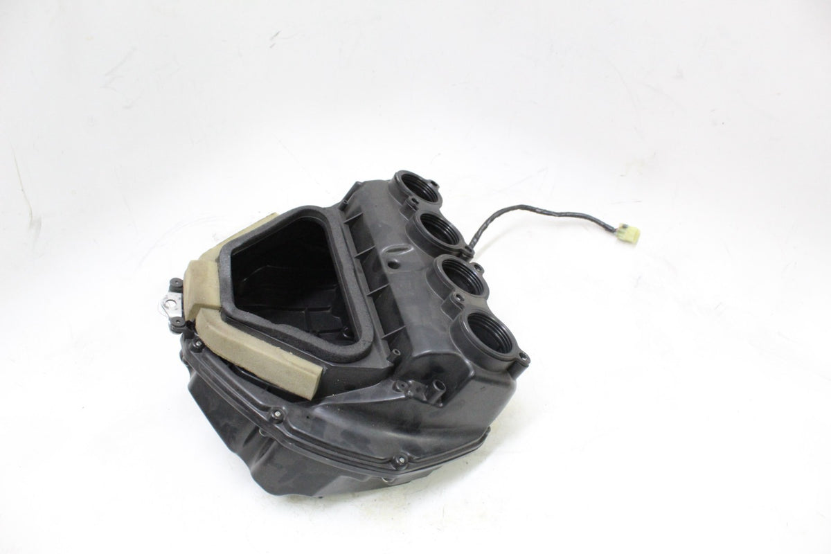 2006 - 2007 YAMAHA YZF R6 AIRBOX AIR INTAKE AIRBOX ASSEMBLY OEM