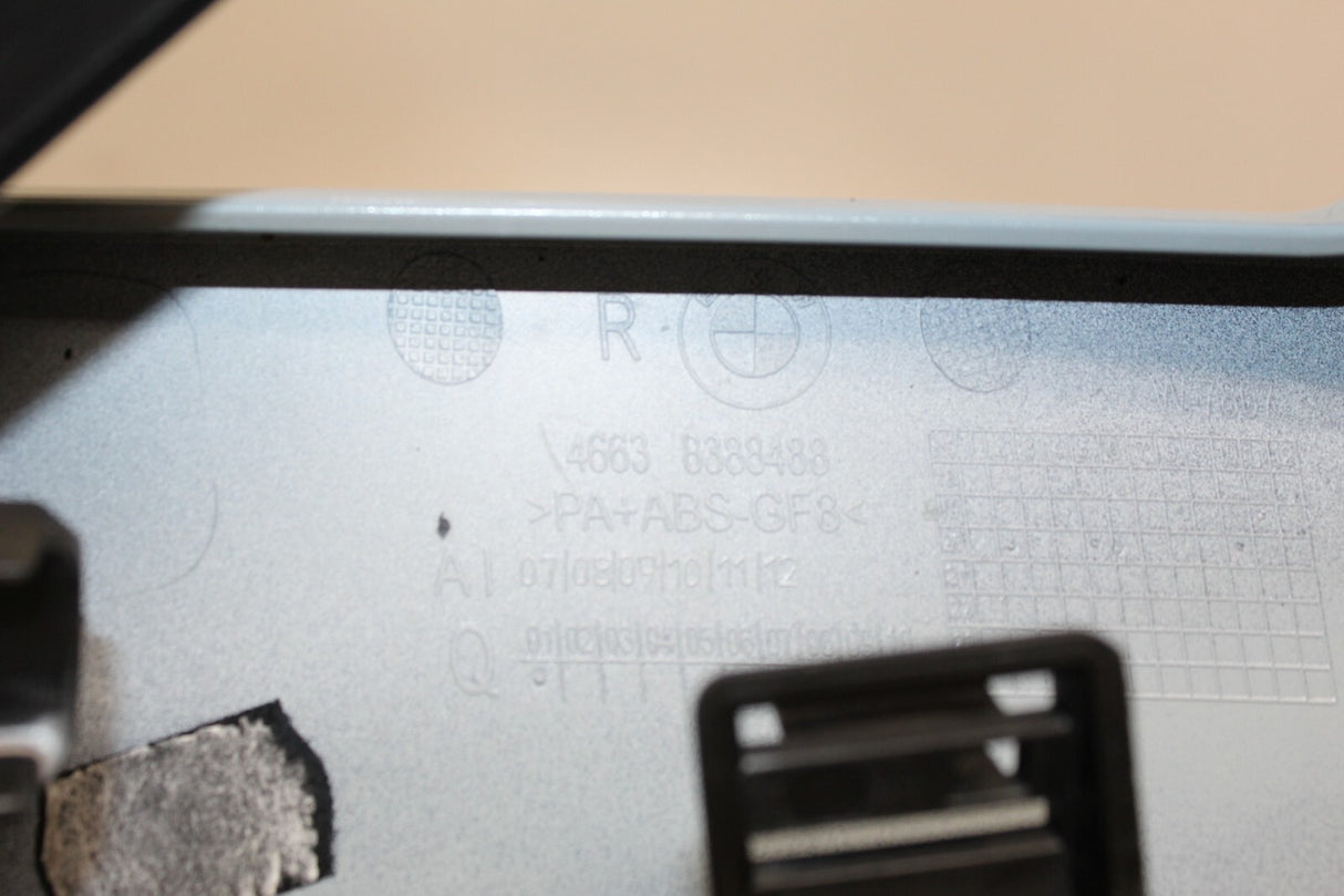 2021 BMW S1000XR 1000 XR Grill Right Cover OEM 46638388488