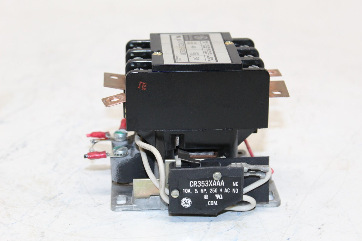 AMX 4 Portable X-Ray GE CR353AD3DR Definite Purpose Contactor 40A 3P 24/28V Coil