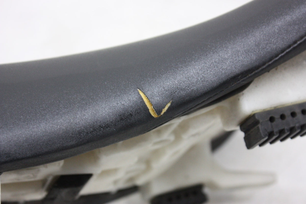2005-2006 Suzuki GSXR 1000 Driver Rider Seat Pillion Saddle Cushion Genuine OEM