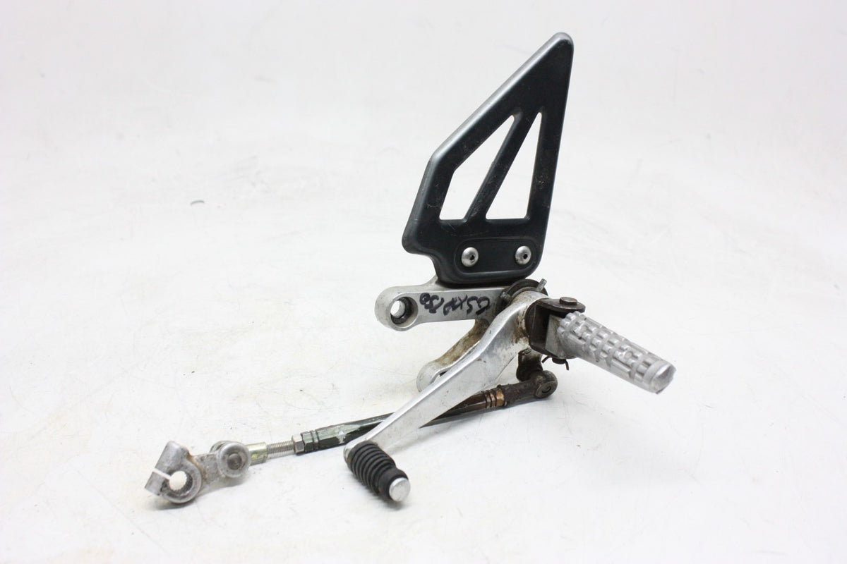 2002 SUZUKI GSXR600 750 LEFT REARSET REAR SET FOOT PEG W SHIFTER