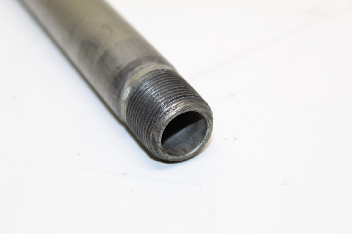 2004 2005 Suzuki GSXR 600 OEM FRONT WHEEL RIM AXLE PIVOT BOLT