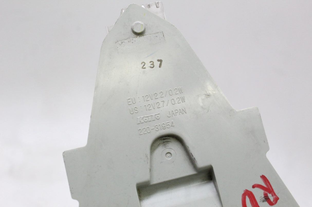 08-16 Yamaha Yzf R6 Rear Tail Taillight Back Brake Light OEM