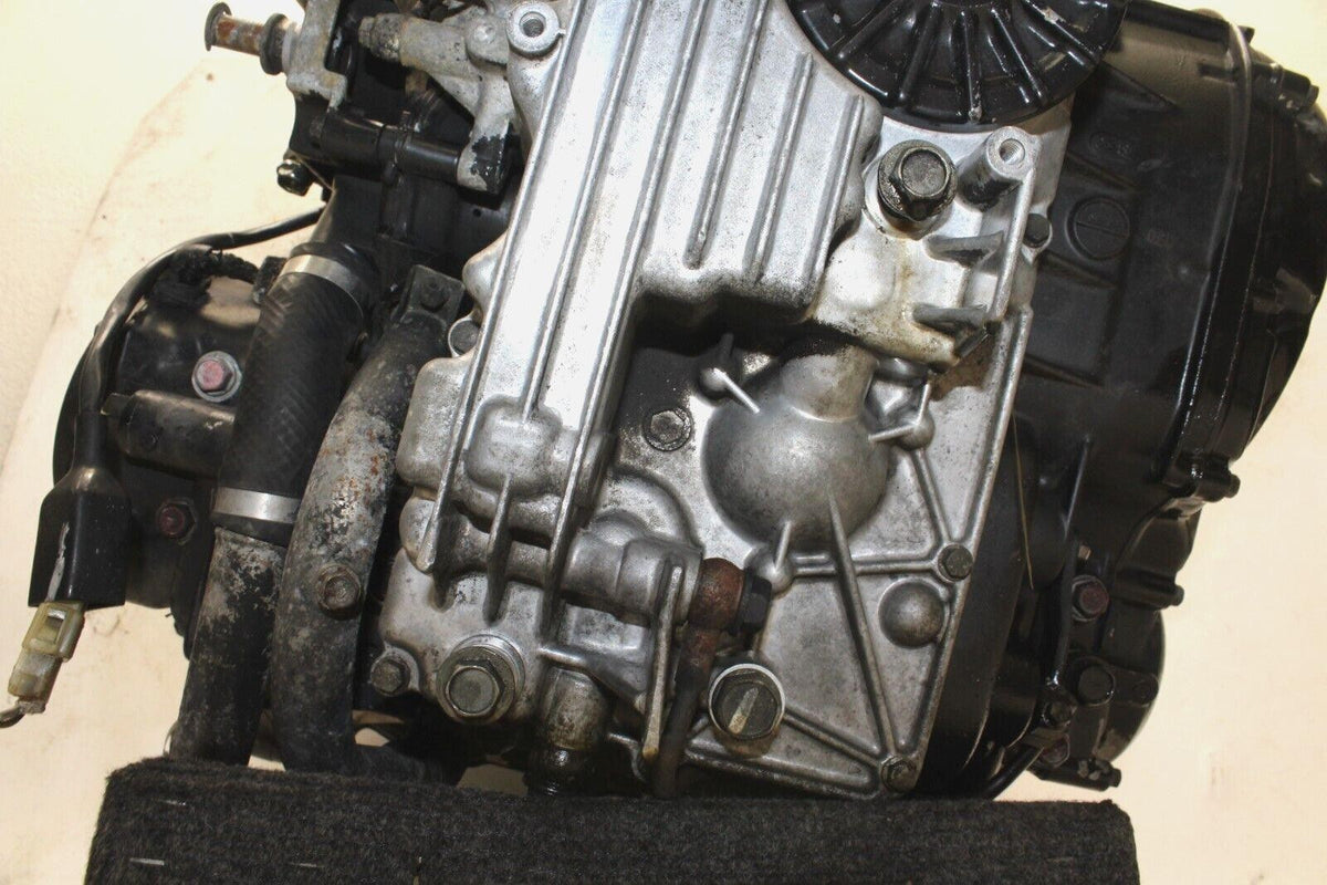 86-06 2001 Kawasaki Concours 1000 ZG1000 Engine Motor