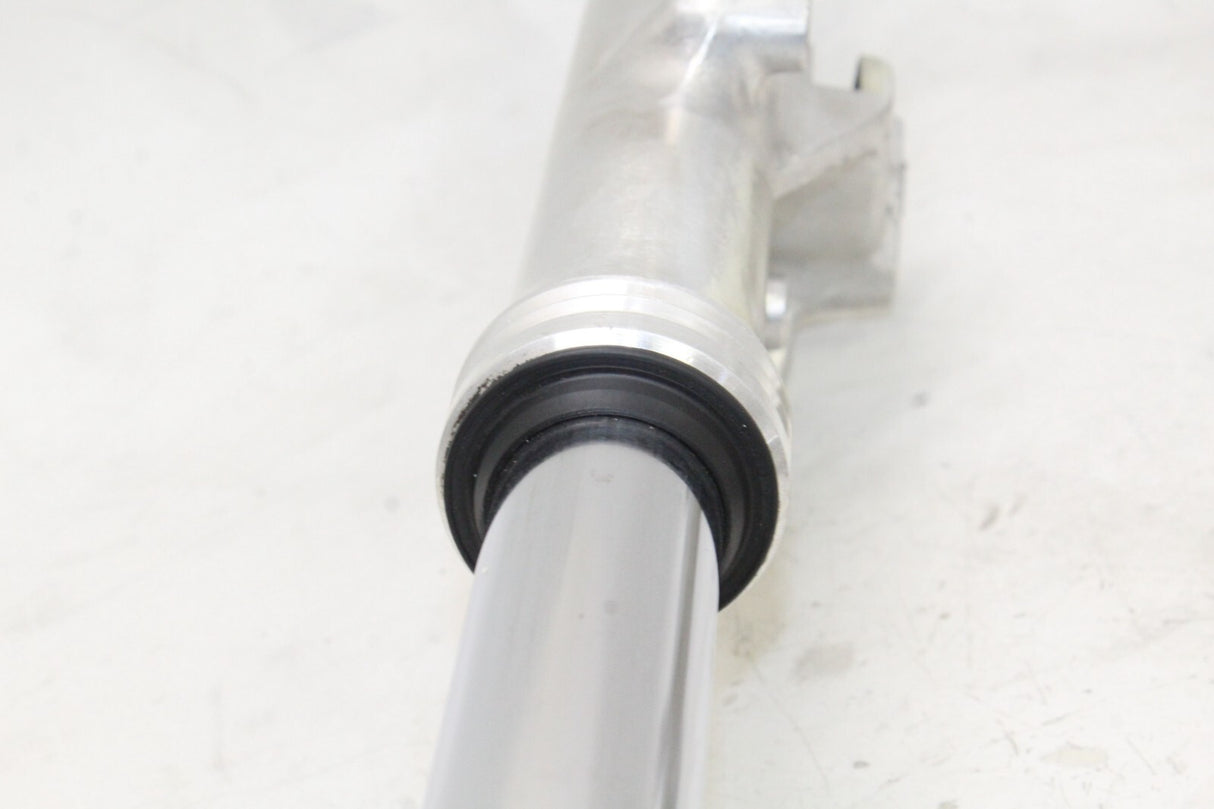 82-83 Yamaha Xj650 Maxim Front Complete Forks Suspension OEM