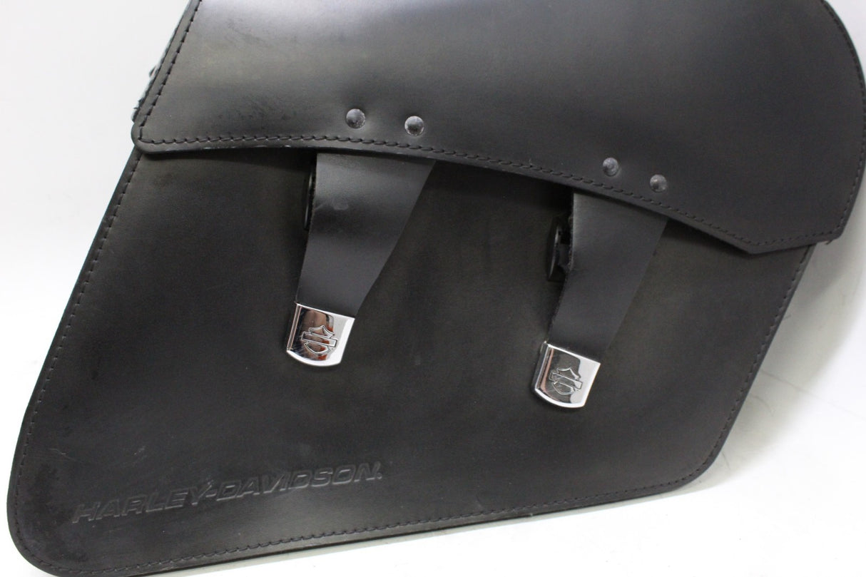 13-17 Harley Davidson Softail Breakout Genuine Right Side Detachable Saddlebag