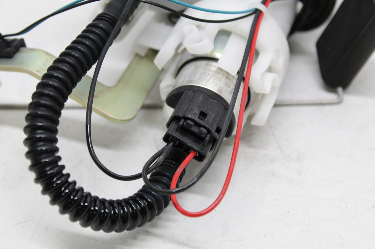 2021 BMW S1000XR Fuel Gas Petrol Pump Sending Unit OEM 8403985-01