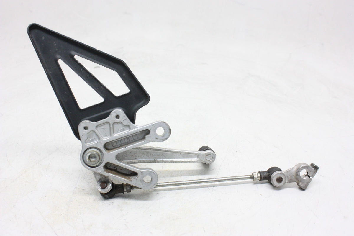 2002 SUZUKI GSXR600 750 LEFT REARSET REAR SET FOOT PEG W SHIFTER