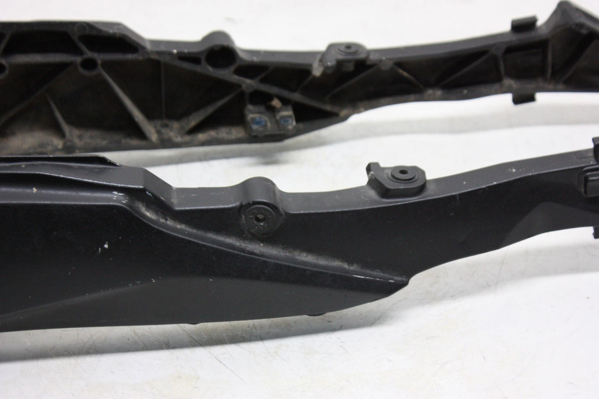 2011 11-25 SUZUKI GSXR600 GSXR750 OEM REAR SUBFRAME SEAT SUPPORT ASSEMBLY