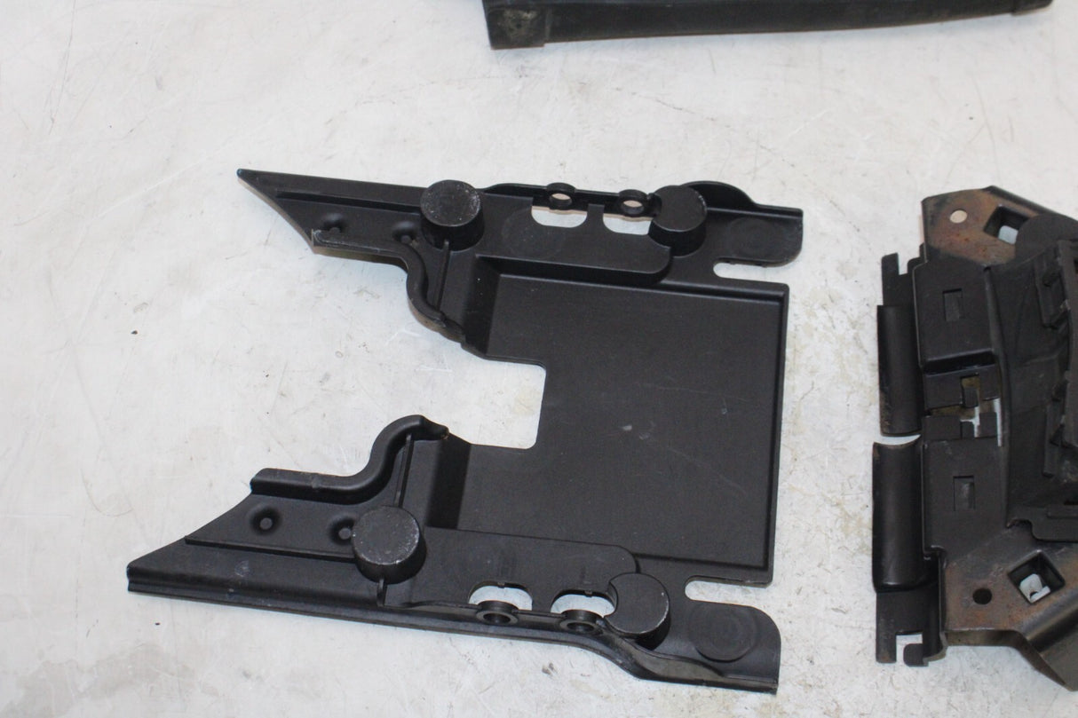 2009 YAMAHA FZ6R OEM INNER COWL SET
