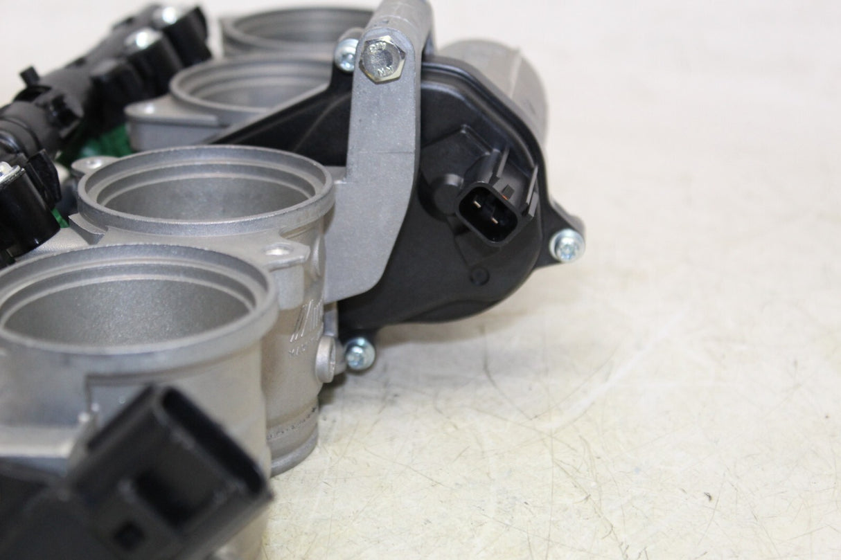 2018 SUZUKI GSXR1000R MAIN FUEL INJECTORS THROTTLE BODIES