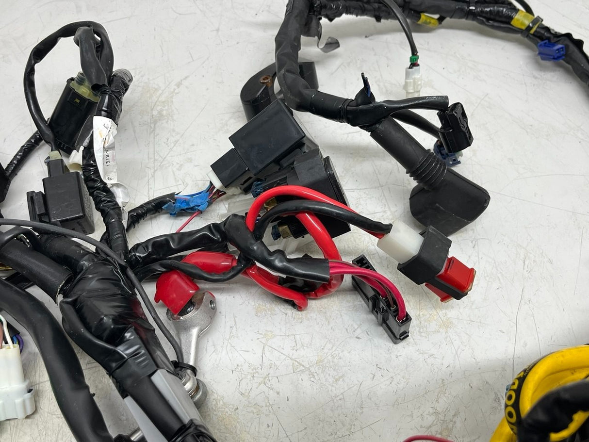 2011 Yamaha YZF R6 MAIN ENGINE WIRING HARNESS MOTOR WIRE LOOM With ECU
